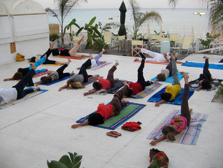 18 luglio 2008 – Yoga sulla spiaggia