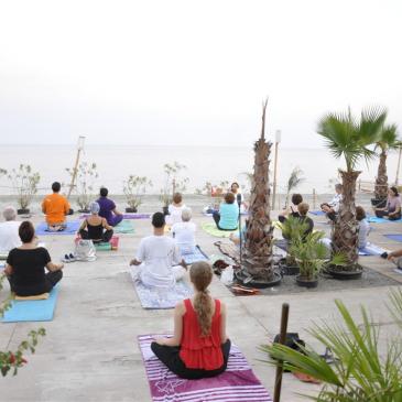 Settembre 2011 – Yoga sulla Spiaggia 2011